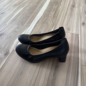 Clarks‎ Womens Chartli Fame Pump Size 8.5 D Black Leather Chunky Heel Comfy Shoe